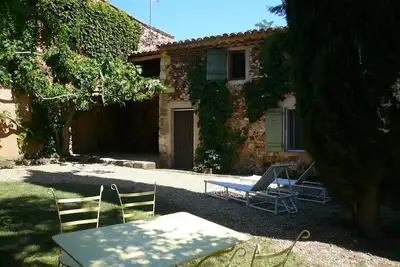 Image de Maison ancienne restauree, au calme, bel environnement.