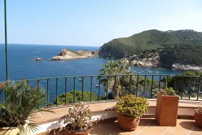 Image de No Longer Available For Reservations - Non Disponible Aux Reservations