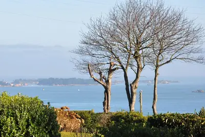Image de Villa Gliz noz proche mer avec vue sur l'ïle de Bréhat