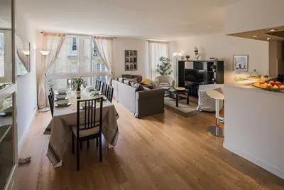 Image de Triangle d’or Bordelais spacieux appartement