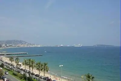 Image de Appartement pieds dans l'eau, Vue panoramique, Côte d'Azur