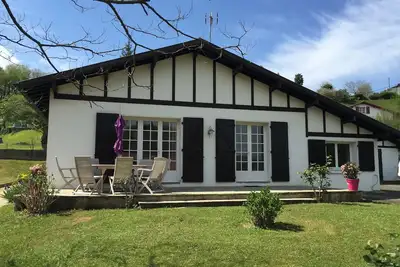 Image de Maison basque climatisée dans un écrin de nature proche lac Saint Pée et plages