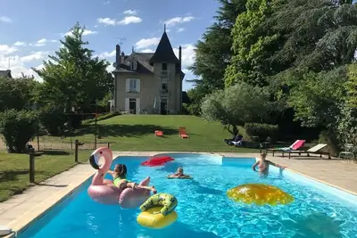 Image de Belle maison familiale 12p avec piscine à proximité des Châteaux et de Blois