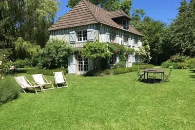 Image de Maison de Campagne, pleine de charme, pour 13 personnes proche de Deauville
