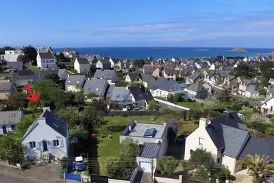 Image de Maison & Jardin Clos Au Calme : 5 Mn A Pied Des Plages