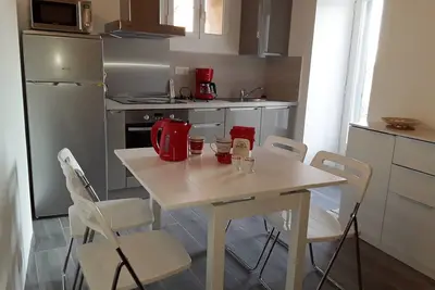 Image de Location Charmante Petite Maison de Village