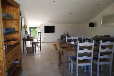 Image de Joli petit mazet provençal avec piscine privée