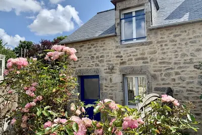 Image de \"Terre et Mer\" cottage breton situé aux portes de Dinan-12 km de la mer