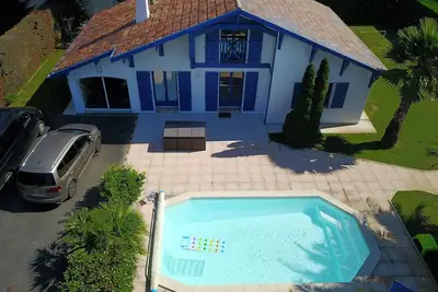 Image de Belle maison landaise avec piscine chauffée proche de la plage et de la forêt