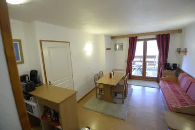 Image de Appartement 2 pièces 4 personnes, 35m² ski au pieds, vu et terasse