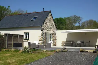 Image de Maison bretonne : le calme de la campagne à moins de 1 km de la plage de Morgat