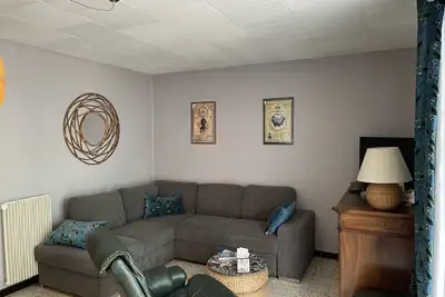 Image de F3 Apartment With Garage - Sleeps 5  Quiet Area, Close To The Beach