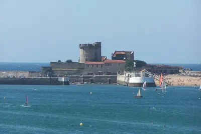 St Jean De Luz Ciboure - T3 - Plages et centre à Pied -  Parking Prive - Wifi