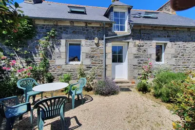 Image de Maison ancienne Bord de Mer, Plage 400 m, 5 personnes, baie de Saint Brieuc