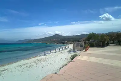 Image de Appartement 2 à 4 pers à L'Ile Rousse avec très belle vue mer, clim et terrasse