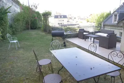 Image de Exceptionnel - Grand Duplex Aux Pieds Du CHÂTEAU De Saumur