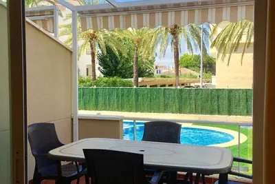 Image de Appartement en rez-de-chaussée avec accès direct à la piscine