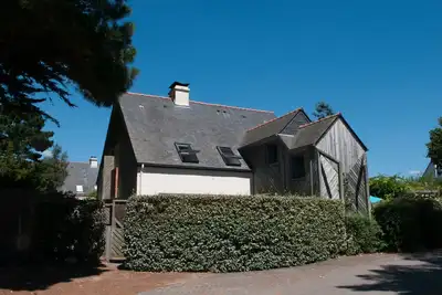 Image de Maison dans résidence avec piscine, à 3 mn à pieds de la grande plage de Carnac
