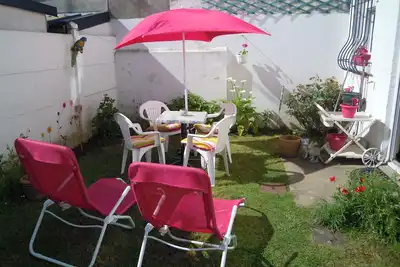 location de vacances quartier résidentiel 500 mètres de la plage