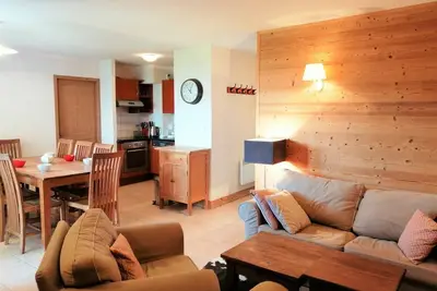 Image de Location Saisonnière : Appartement 4 pièces, 8 personnes, au pied des remontées mécaniques à Morillon 1100