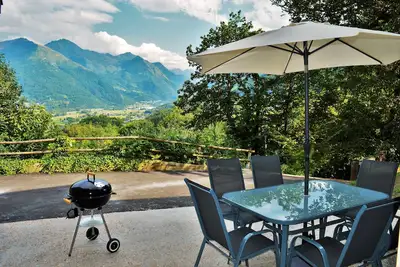 Image de Appartement calme vue sur les montagnes