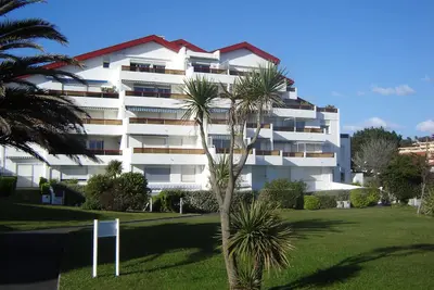 Appartement avec jardin, en bord de mer, pour 4 personnes, 1 chambre et le Wifi