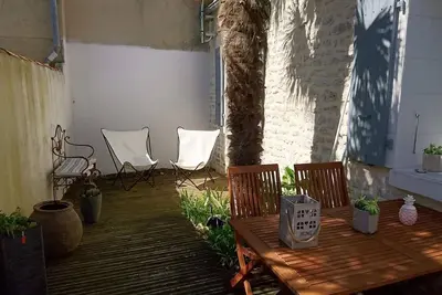 Chai Au Centre  Village St Denis D' Oleron Proximite Plage Commerces Marche