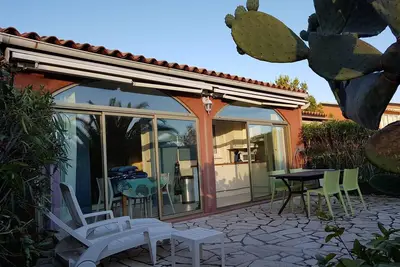 Image de Jolie maisonnette avec jardin, aperçu mer, dans résidence sécurisée avec piscine