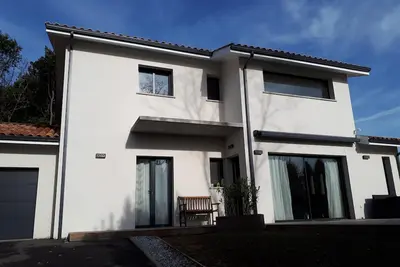 Image de Jolie maison contemporaine en plein centre ville / pistes cyclables