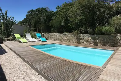 Image de Villa avec piscine entre Narbonne, la garrigue et la Méditerranée.