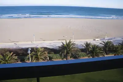 Canet Plage Beau T2 Front De Mer, Vu Mer A Couper Le Souffle, Parkingprive Wifi