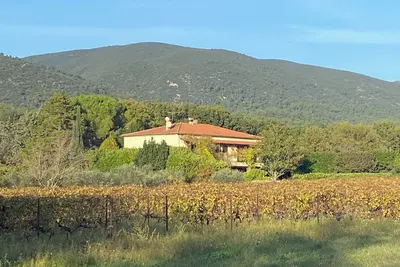 Image de 🌿 Charmant Gîte au Cœur du Luberon – Calme et Nature 🌿 (2 à 4 pers)