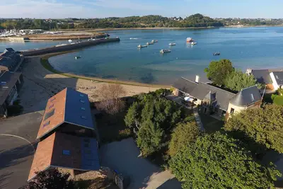 Image de Waterfront small weddings, family reunions and corporate seminars