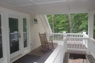 Magnifiquement Extra-Grand (1700sq pi) une chambre de vues 1. chalet 5 de bain / bois
