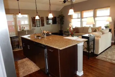 Image de Maison de plage Gulf Front, New-2014, 8 personnes; lever du soleil. L'Internet.