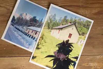 Image de Idylle en Suède. Magnifique chalet des années 1850 en bord de mer.