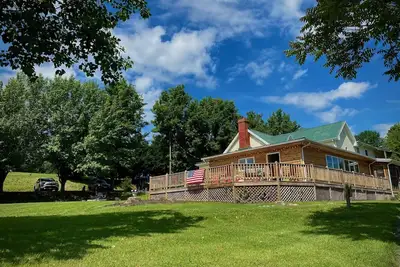 Image de Cliff View Inn, escapade sur la rivière Jackson