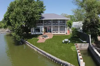 Image de Location de maison privée 4br 3. 5 Bath 500 $ (Lake Manawa, Ia)