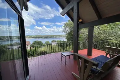 Image de Retraite Waterview paisible et privée sur le lac Travis