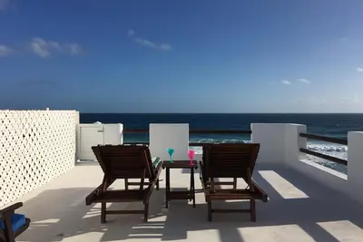 Image de Casa Rosa - Belle maison face à l'océan - Appartement Penthouse 1 Chambre