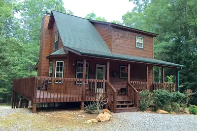 Image de Great Specials-Lovely Nature Cabin sur 3 acres!