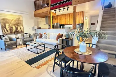 Image de Confort, style, proche de tout! Winterberry