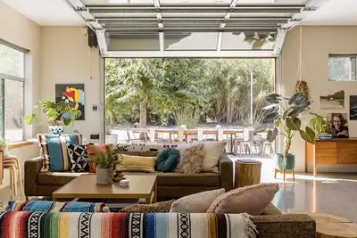 Image de Fun & moderne et spacieuse Maison sur une superficie, proche de tout