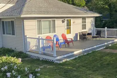 Image de 90 mètres de la plage privée de Manomet!