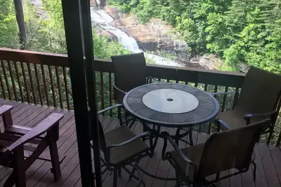 Image de Falling Waters ~ Condo de luxe dans les montagnes de 2br / 2ba sur les chutes de Toxaway
