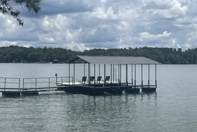 Image de Eaux profondes. Une vue imprenable. Kayaks et paddles fournis.