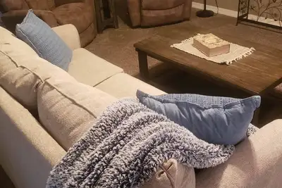 Image de Condo 2br à mille collines-grande valeur! Grand lieu de vacances! Près de se déshabiller!