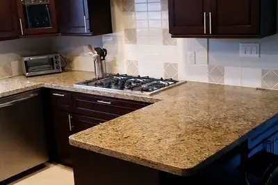 Image de *** La Maison De Plage! ! *** Waterfront, Dock, Deck, Boatlaunch, Private, Family, Pets!