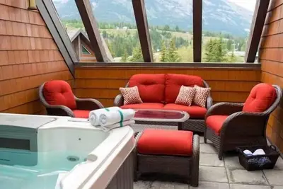 Image de Magnifique Penthouse Avec privé extérieur Hot Tub - 1