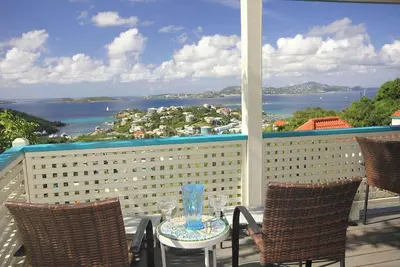 Image de Cruz Views - Destiny - Venez vous détendre sur ces chaises - c'est votre \"Destiny\"!